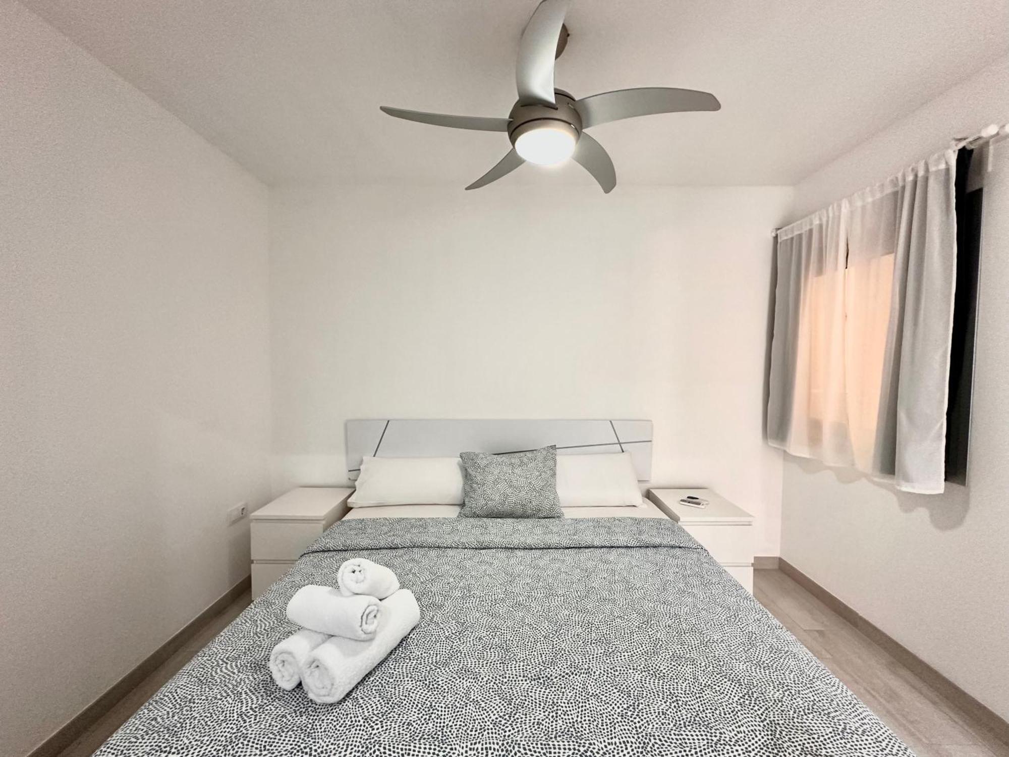 Apartamento Costero, Los Abrigos. Exterior photo