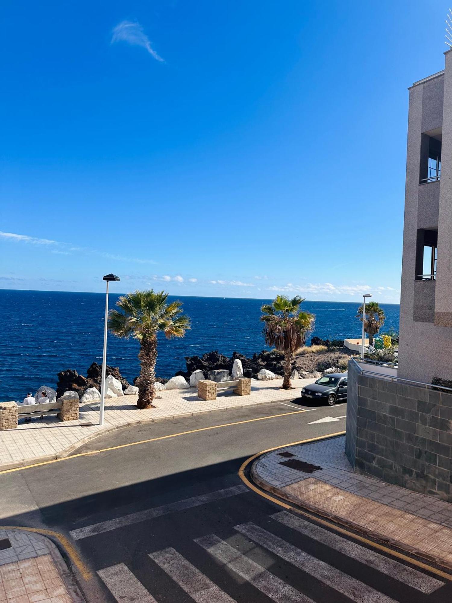 Apartamento Costero, Los Abrigos. Exterior photo